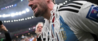 Juventus negocia transferência de meio-campista da seleção ucraniana